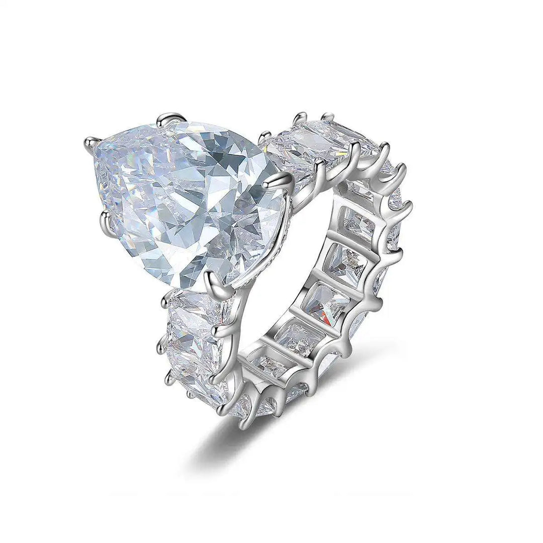 Full Diamond Waterdrop Big Zircon Ring