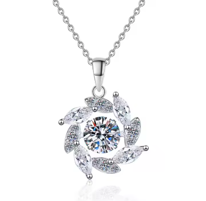 Fresh and Sweet Rotating Petal D Color 1Carat Moissanite Pendant S925 Sterling Silver Necklace for Female