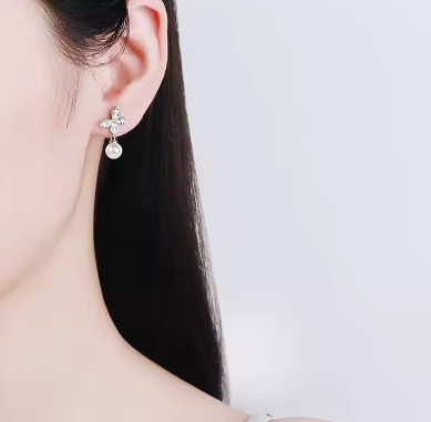 Factory Wholesale Freshwater Pearl Waterproof 925 Sterling Silver Fashion Jewelry Moissanite Pearl Hoop Earrings for Women