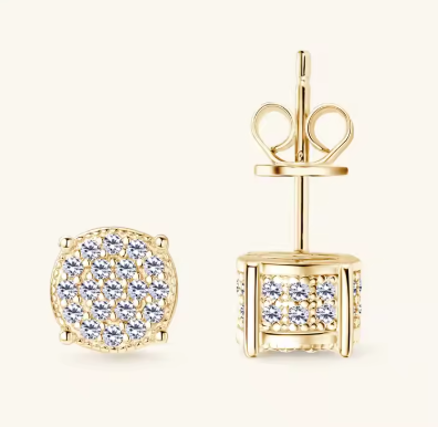 Pendientes de plata de ley 925 con diamantes en color D auténtico y microincrustaciones de moissanita de 1,1 mm. Pendientes llamativos.