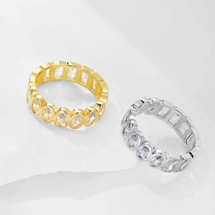 Anillo de eternidad rectangular y ovalado