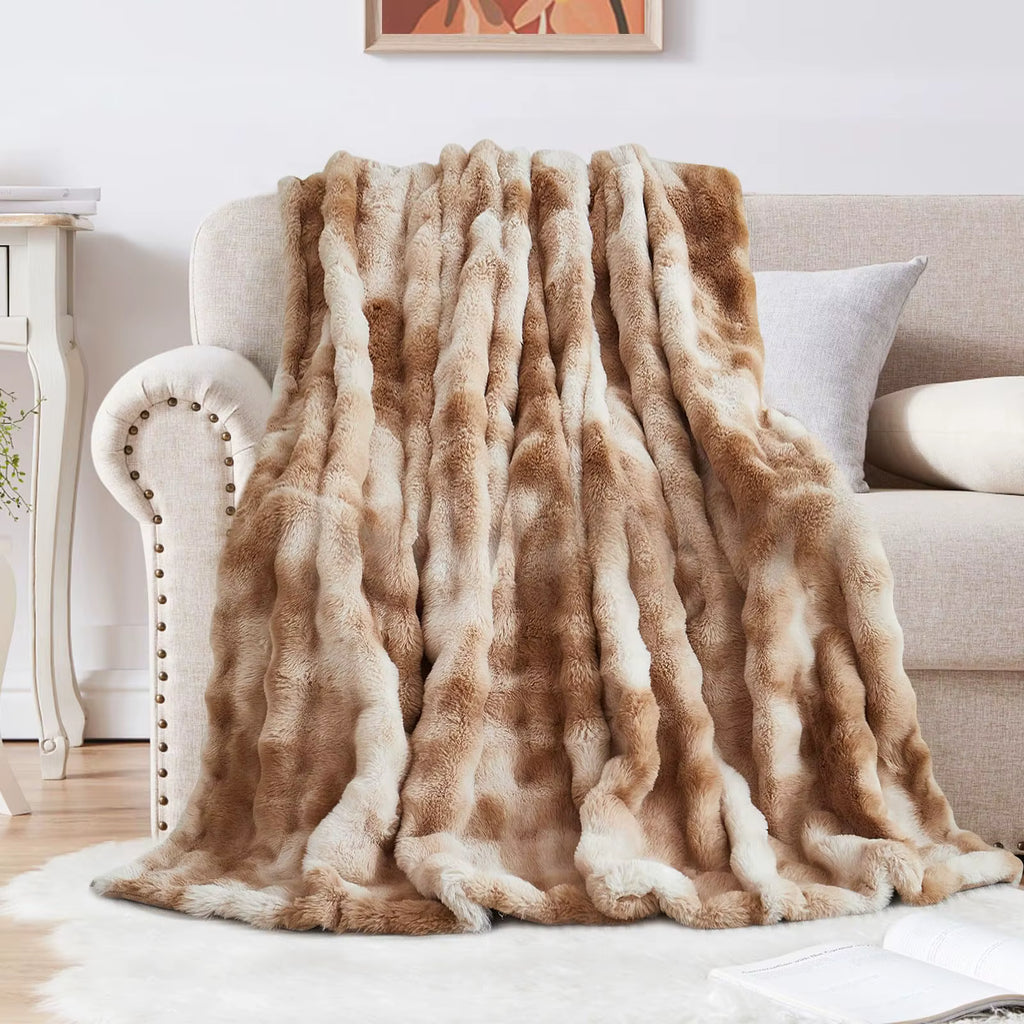 Faux Fur Bubble Blanket