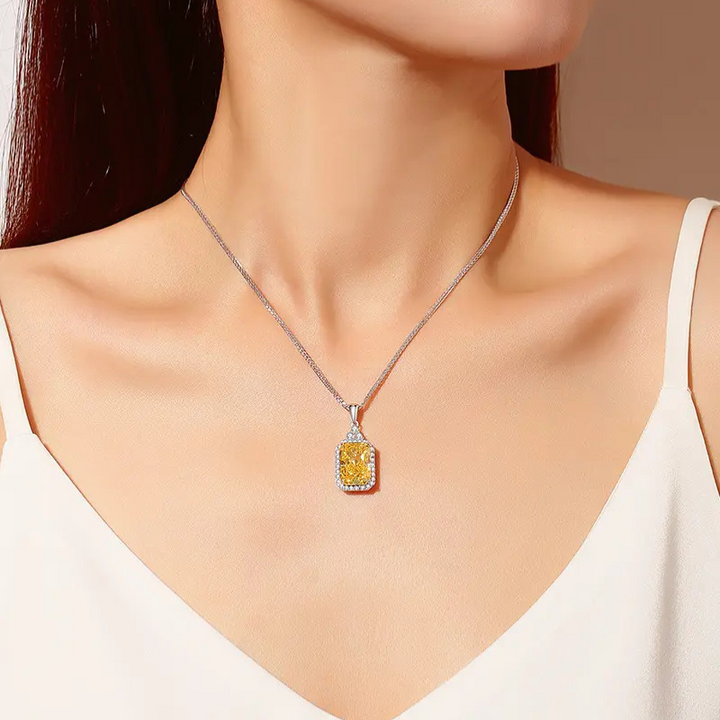 Elegant Silver Necklace