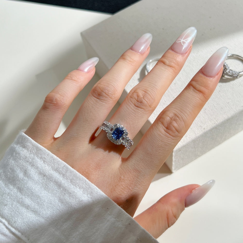 Brilliant Blue Gem Ring