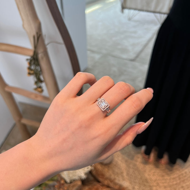 Open Chain Ring