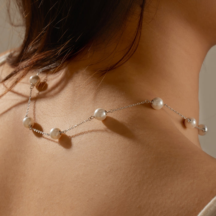 String Of Large Pearls Necklace