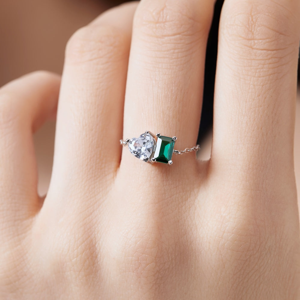 Heart & Emerald Cut Gems Chain Ring