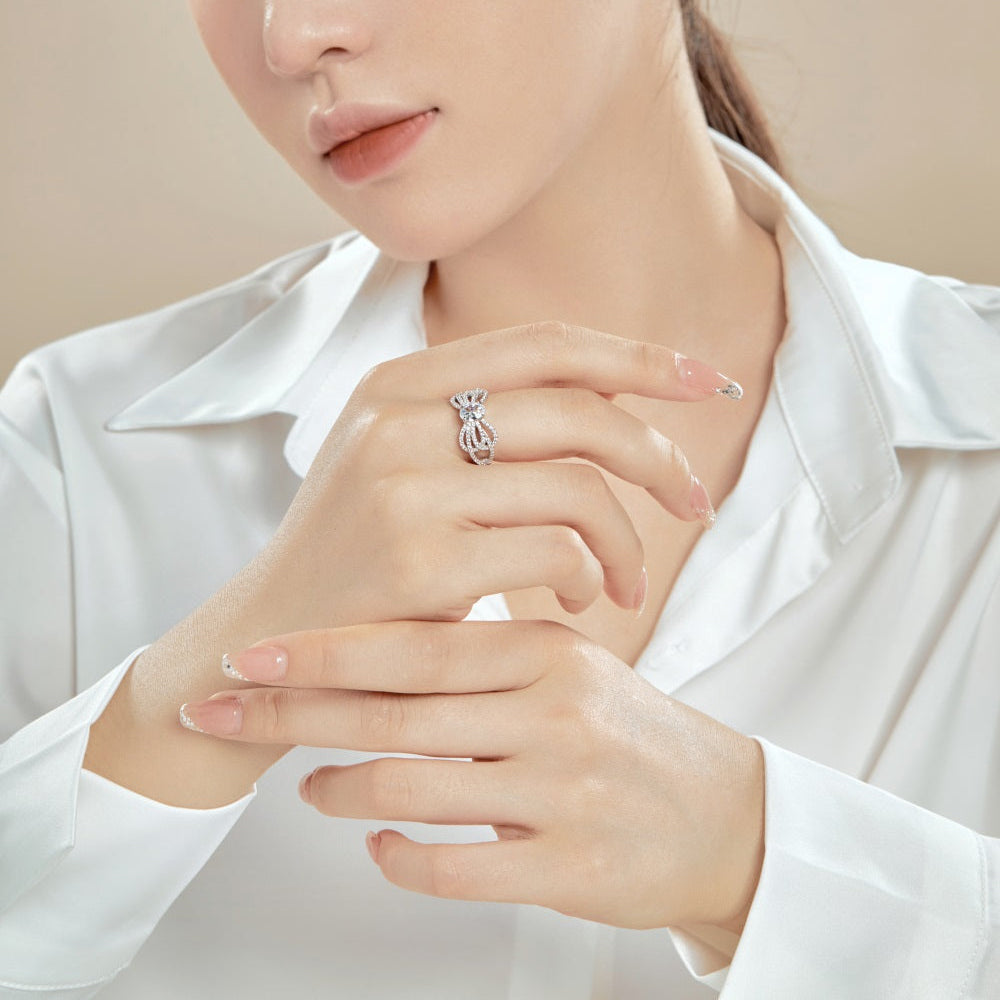 Beautiful Bows Silver Ring