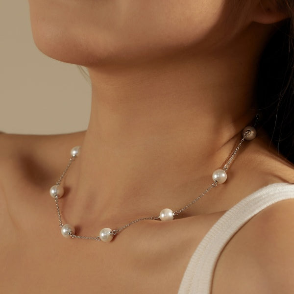 String Of Large Pearls Necklace