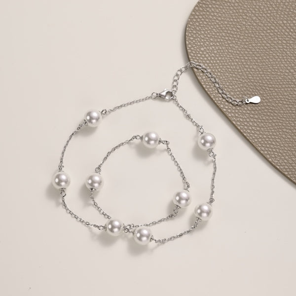 String Of Large Pearls Necklace