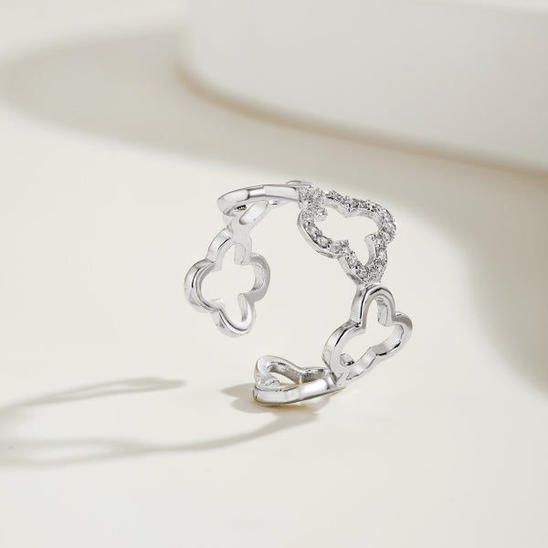 Silver Clover Ring