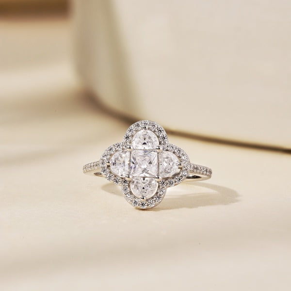 Shining Quadrant Ring