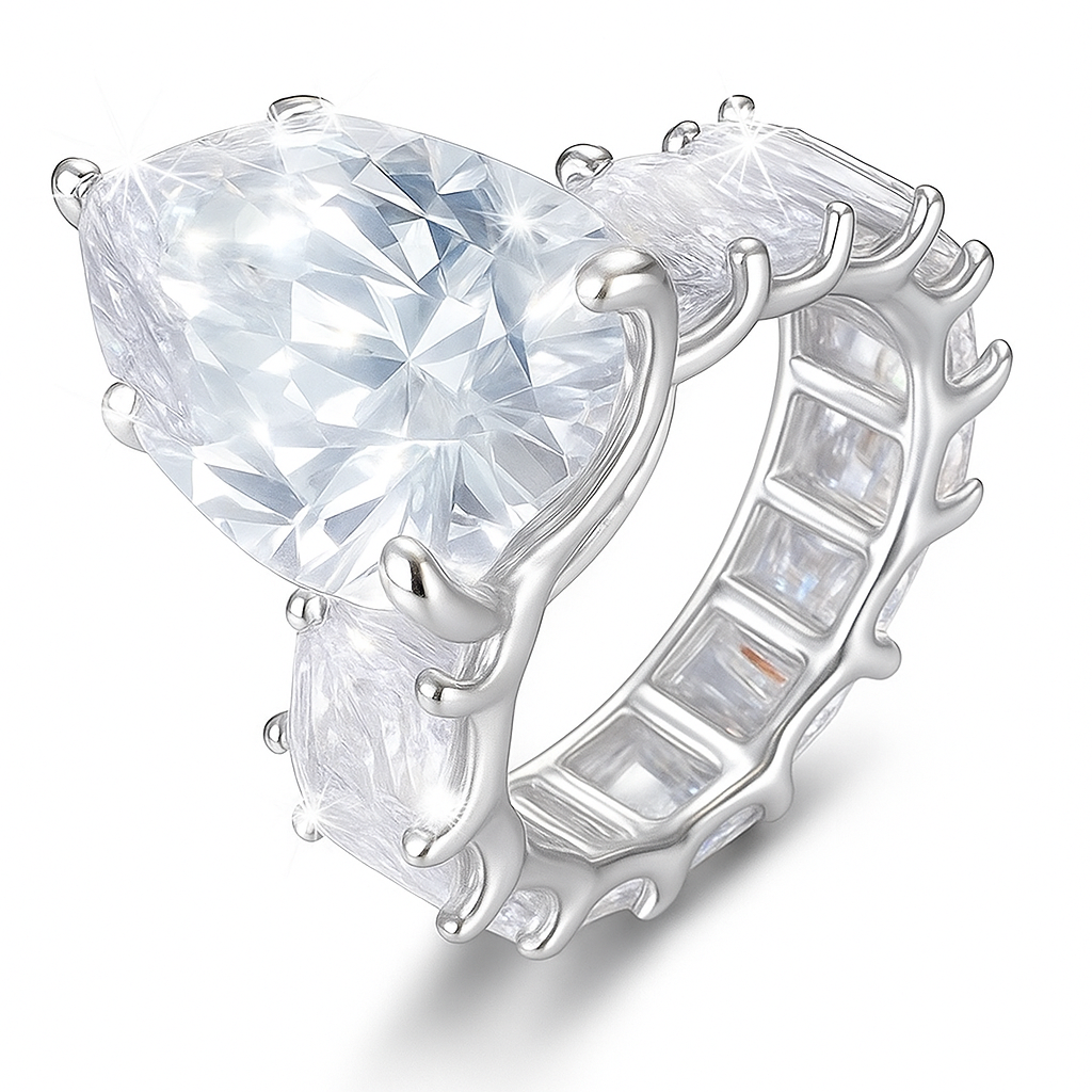 Statement Zirconia Ring in 925 Silver with 18K Gold Plating.