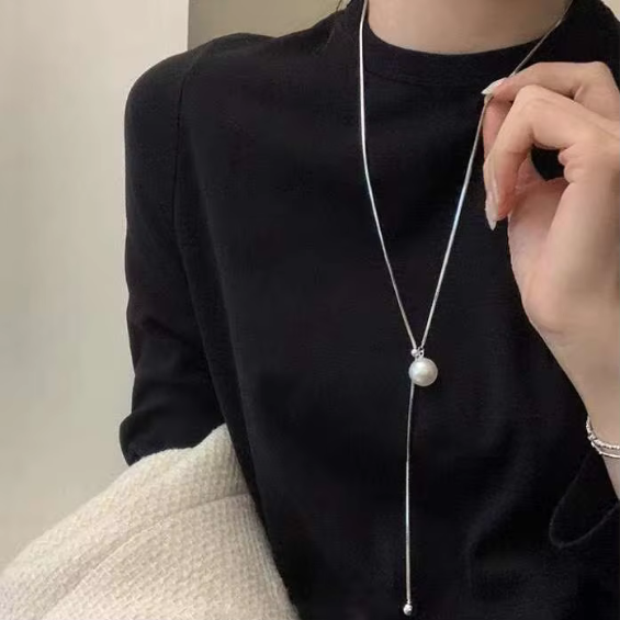 Women's Pearl Pendant Necklace